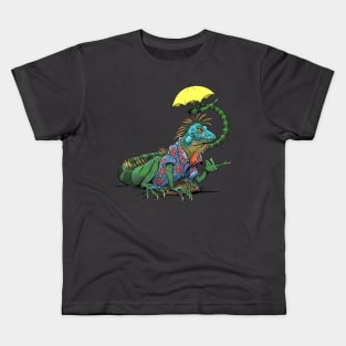 Iguana snorkeling Kids T-Shirt